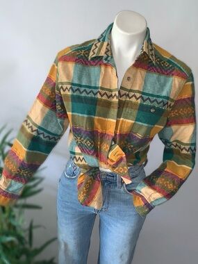 p l a i d :: Aztec Embroidered Plaid Cotton Flannel Shirt